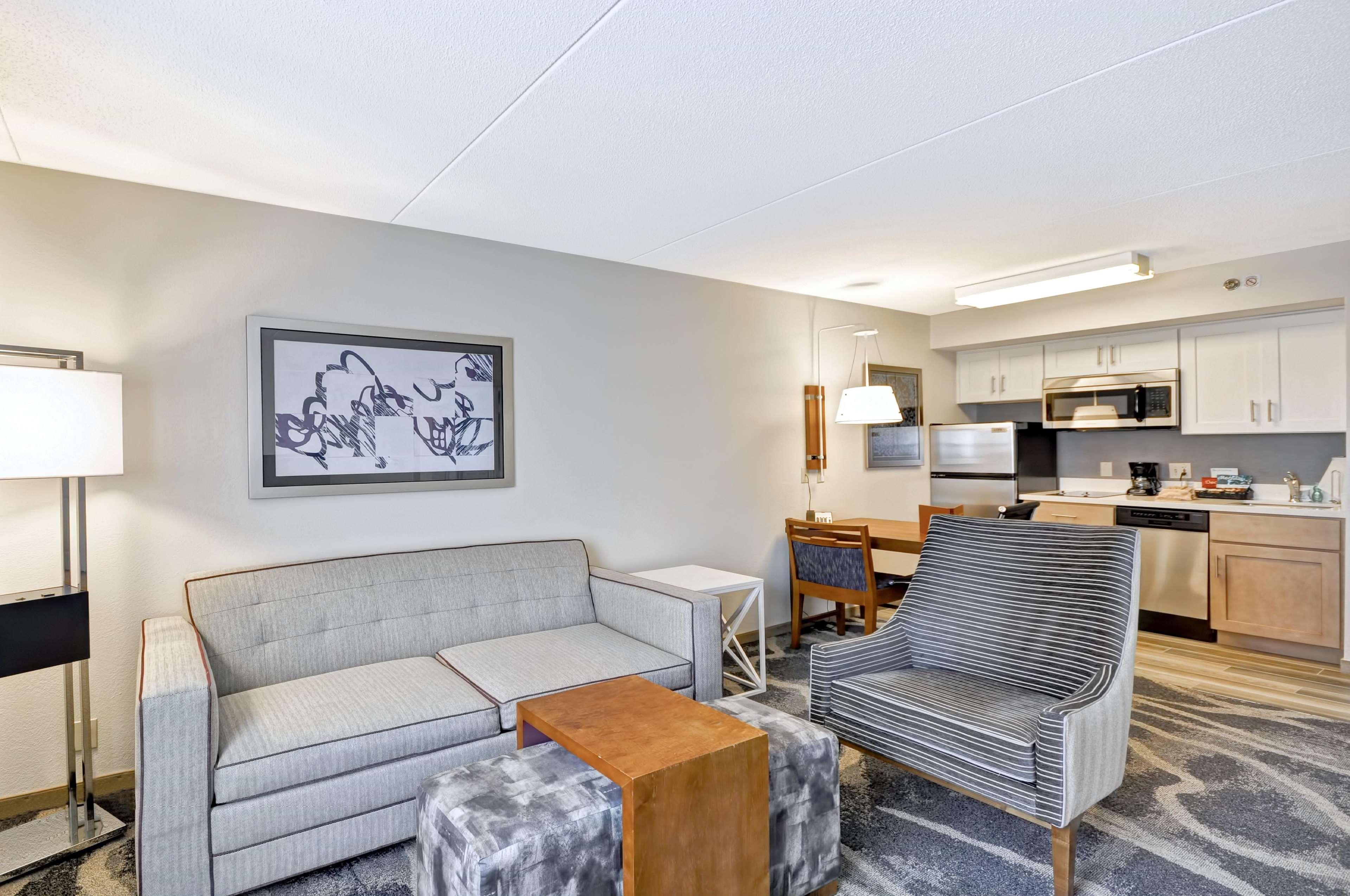 Homewood Suites By Hilton Boston - Пийбоди Екстериор снимка