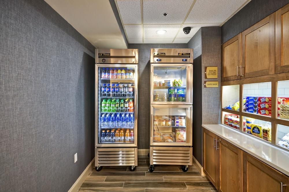 Homewood Suites By Hilton Boston - Пийбоди Екстериор снимка