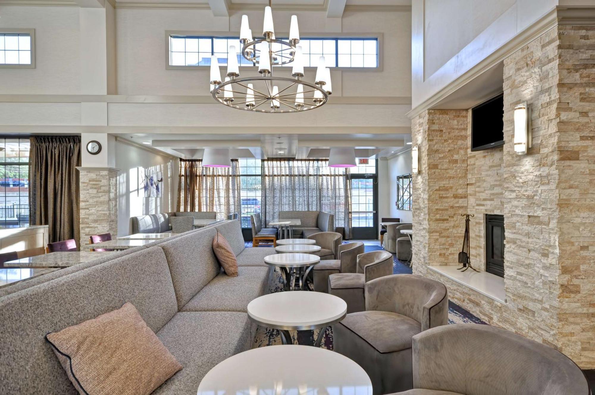 Homewood Suites By Hilton Boston - Пийбоди Екстериор снимка
